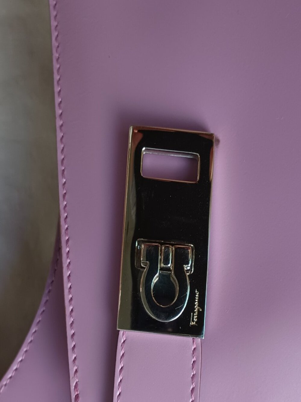 Ferragamo Hobo Shoulder Bag - Picture 5 of 11